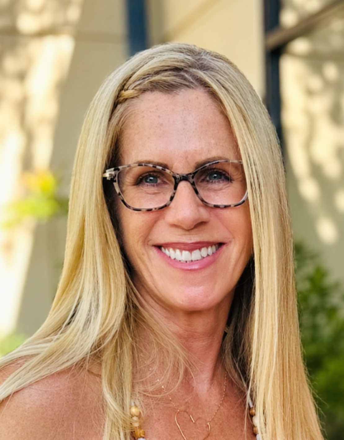 Lynda, professional home organizer